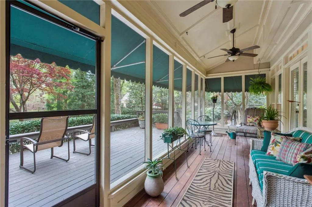 1840 Brandon Hall Drive, Sandy Springs, Georgia 30350, 4 Bedrooms Bedrooms, ,3 BathroomsBathrooms,Residential,Sold,1840 Brandon Hall Drive,7198709