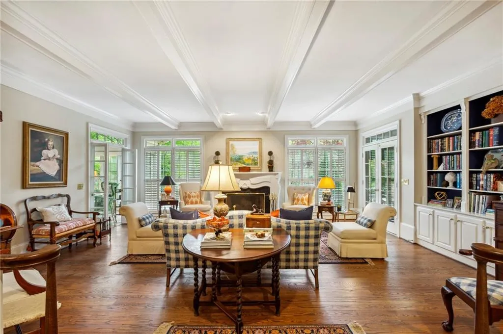 1840 Brandon Hall Drive, Sandy Springs, Georgia 30350, 4 Bedrooms Bedrooms, ,3 BathroomsBathrooms,Residential,Sold,1840 Brandon Hall Drive,7198709