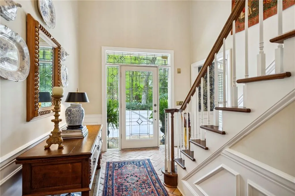 1840 Brandon Hall Drive, Sandy Springs, Georgia 30350, 4 Bedrooms Bedrooms, ,3 BathroomsBathrooms,Residential,Sold,1840 Brandon Hall Drive,7198709