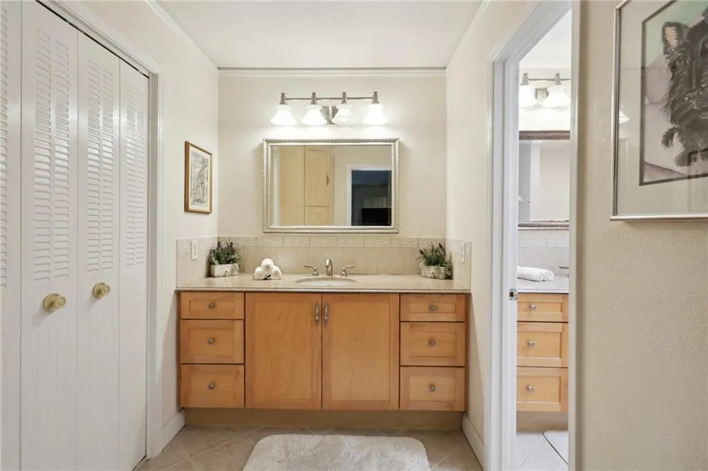 5740 Riverwood Drive, Atlanta, Georgia 30328, 4 Bedrooms Bedrooms, ,3 BathroomsBathrooms,Residential,Sold,5740 Riverwood Drive,7276307