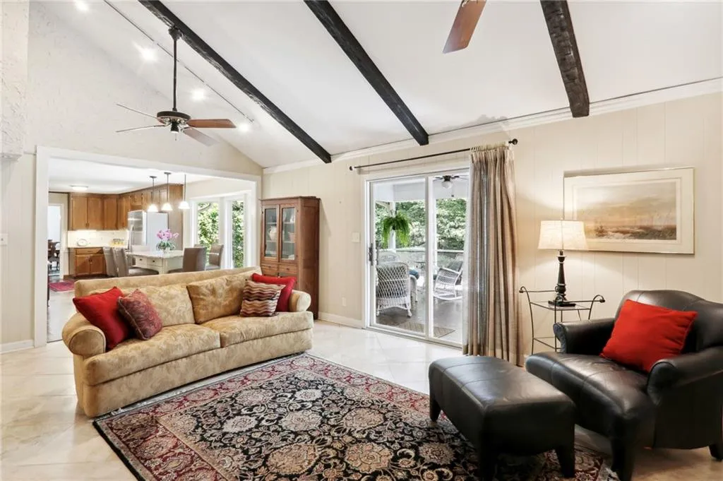 5740 Riverwood Drive, Atlanta, Georgia 30328, 4 Bedrooms Bedrooms, ,3 BathroomsBathrooms,Residential,Sold,5740 Riverwood Drive,7276307