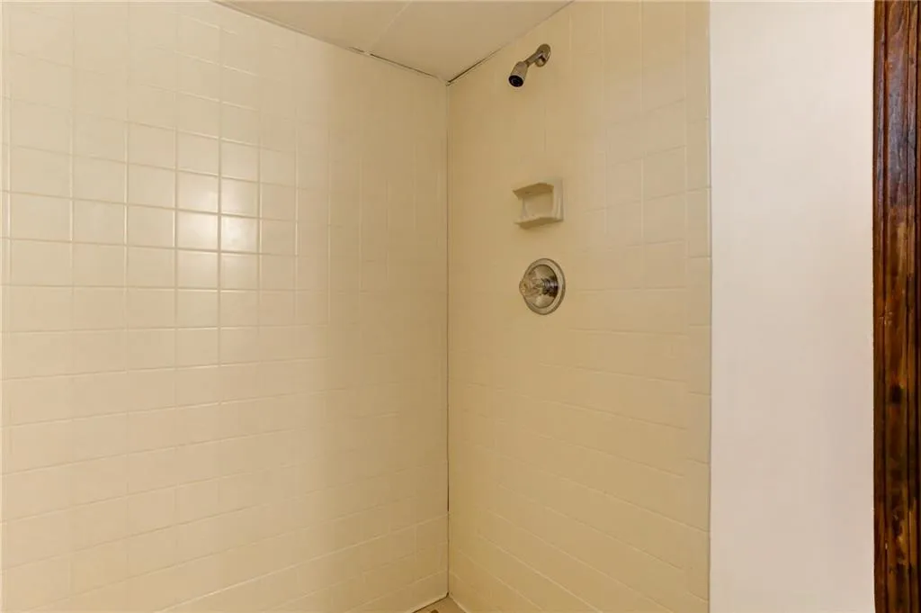 5740 Riverwood Drive, Atlanta, Georgia 30328, 4 Bedrooms Bedrooms, ,3 BathroomsBathrooms,Residential,Sold,5740 Riverwood Drive,7276307