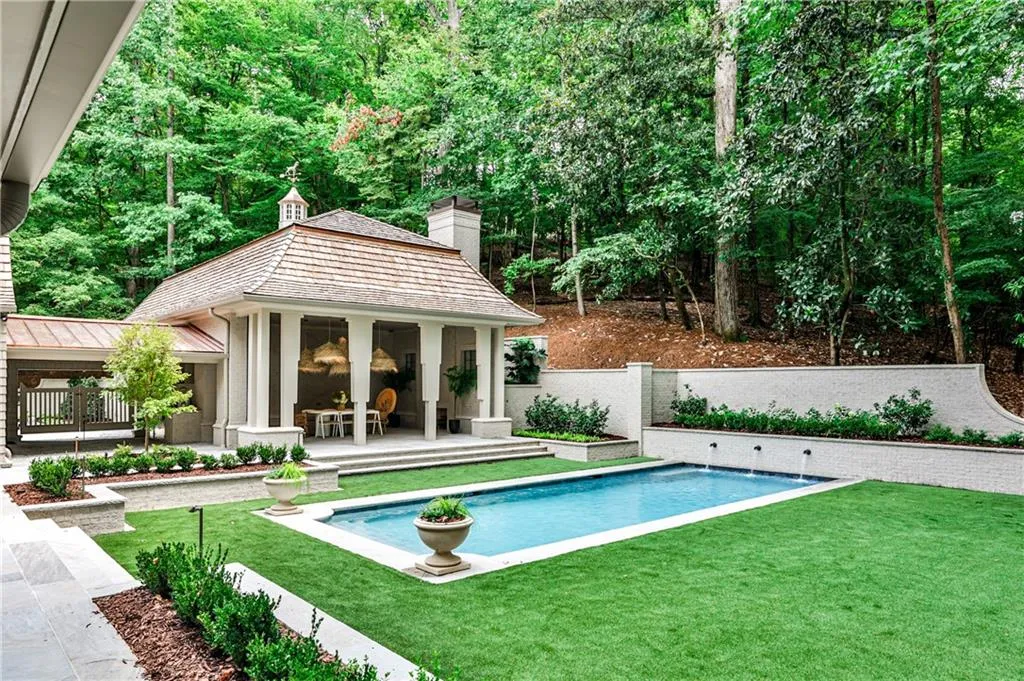 3990 Paces Ferry Road Nw, Atlanta, Georgia 30327, 7 Bedrooms Bedrooms, ,7 BathroomsBathrooms,Residential,For Sale,3990 Paces Ferry Road Nw,7622362