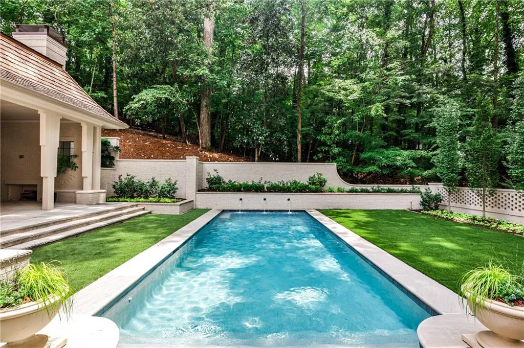 3990 Paces Ferry Road Nw, Atlanta, Georgia 30327, 7 Bedrooms Bedrooms, ,7 BathroomsBathrooms,Residential,For Sale,3990 Paces Ferry Road Nw,7622362