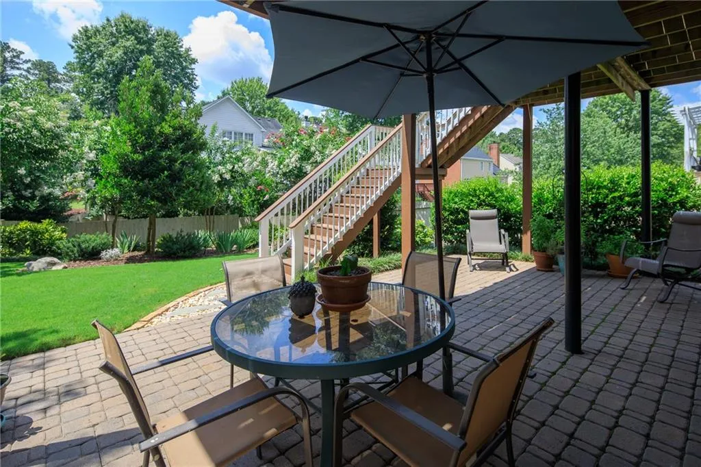 120 Smithdun Lane, Sandy Springs, Georgia 30350, 4 Bedrooms Bedrooms, ,3 BathroomsBathrooms,Residential,Sold,120 Smithdun Lane,7080030