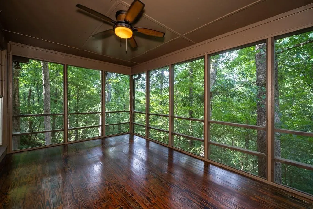 8271 Ison Road, Atlanta, Georgia 30350, 3 Bedrooms Bedrooms, ,3 BathroomsBathrooms,Residential,Sold,8271 Ison Road,6589324