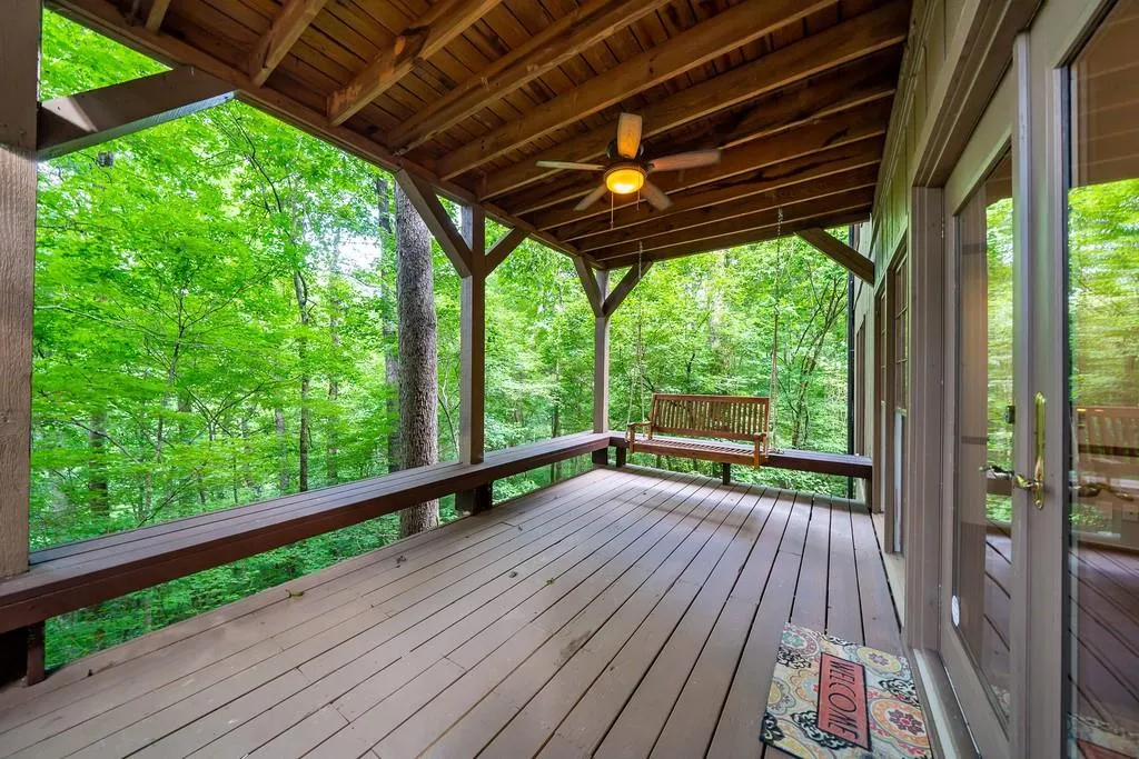 8271 Ison Road, Atlanta, Georgia 30350, 3 Bedrooms Bedrooms, ,3 BathroomsBathrooms,Residential,Sold,8271 Ison Road,6589324