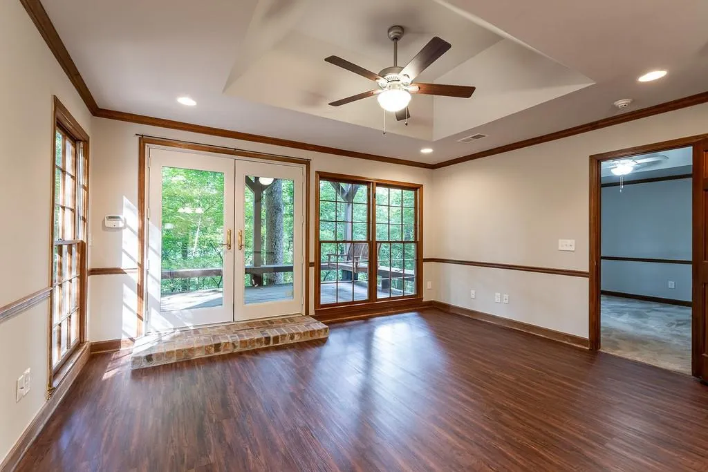 8271 Ison Road, Atlanta, Georgia 30350, 3 Bedrooms Bedrooms, ,3 BathroomsBathrooms,Residential,Sold,8271 Ison Road,6589324