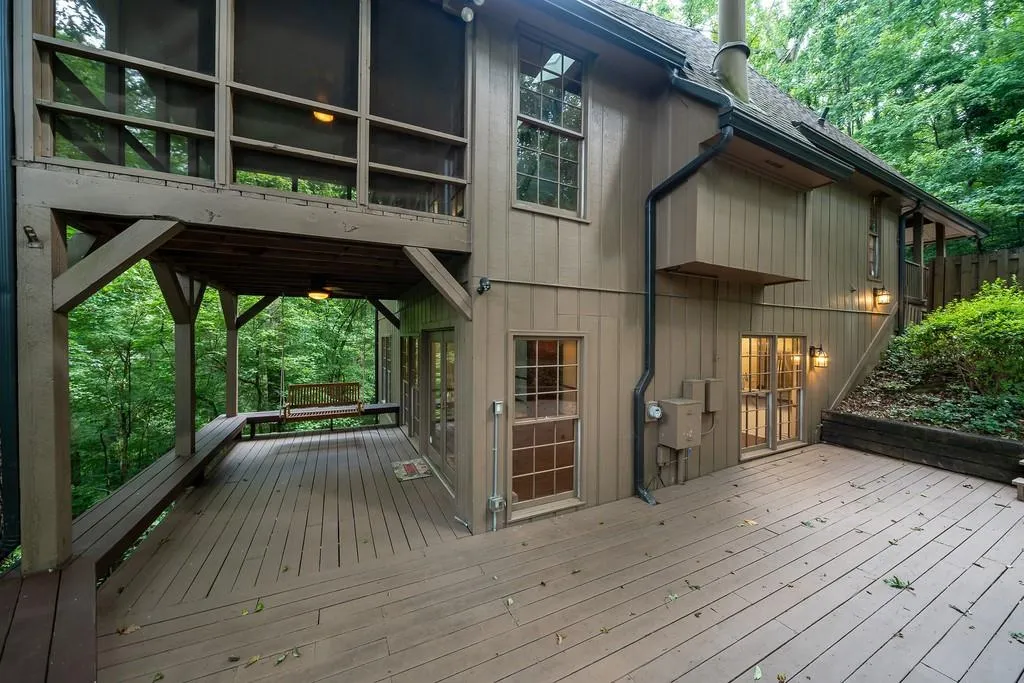 8271 Ison Road, Atlanta, Georgia 30350, 3 Bedrooms Bedrooms, ,3 BathroomsBathrooms,Residential,Sold,8271 Ison Road,6589324