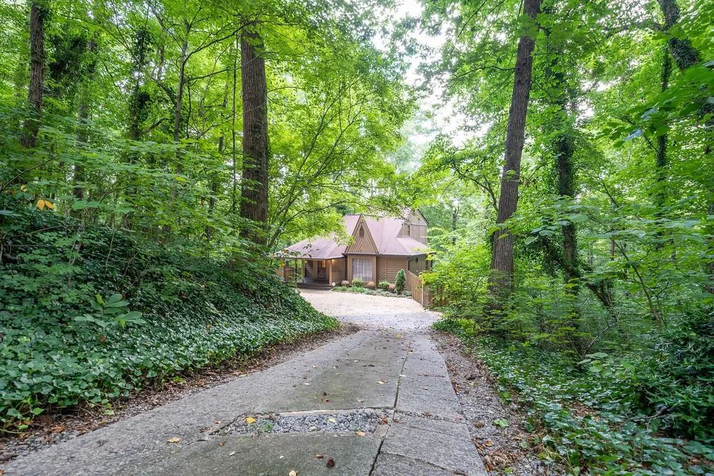 8271 Ison Road, Atlanta, Georgia 30350, 3 Bedrooms Bedrooms, ,3 BathroomsBathrooms,Residential,Sold,8271 Ison Road,6589324