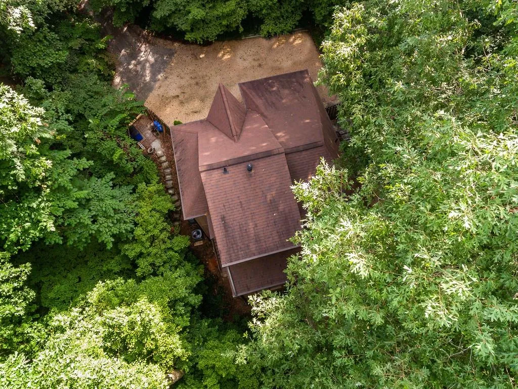 8271 Ison Road, Atlanta, Georgia 30350, 3 Bedrooms Bedrooms, ,3 BathroomsBathrooms,Residential,Sold,8271 Ison Road,6589324