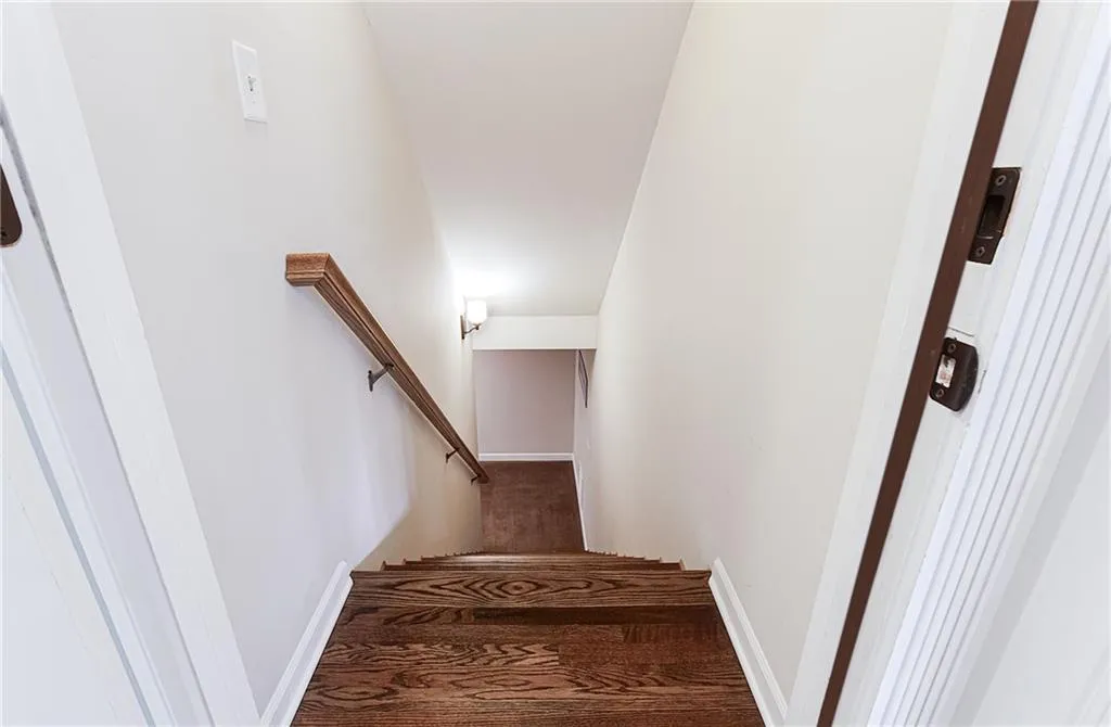 340 Stone Mill Trail, Sandy Springs, Georgia 30328, 4 Bedrooms Bedrooms, ,4 BathroomsBathrooms,Residential,Sold,340 Stone Mill Trail,7024026 340 Stone Mill Trail, Sandy Springs, Georgia 30328, 4 Bedrooms Bedrooms, ,4 BathroomsBathrooms,Residential,Sold,340 Stone Mill Trail,7024026