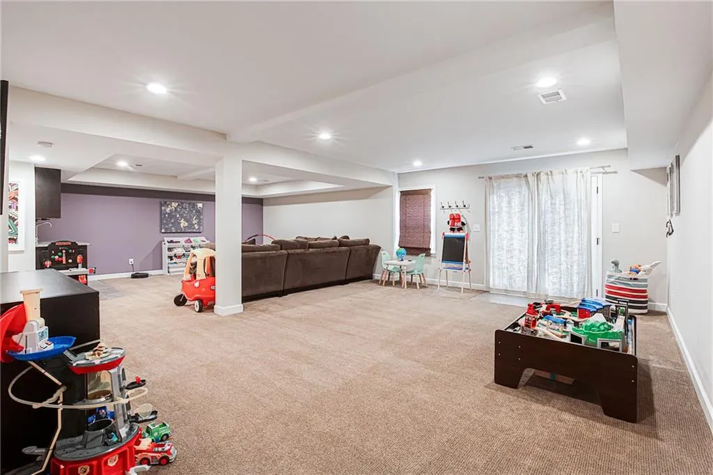 340 Stone Mill Trail, Sandy Springs, Georgia 30328, 4 Bedrooms Bedrooms, ,4 BathroomsBathrooms,Residential,Sold,340 Stone Mill Trail,7024026 340 Stone Mill Trail, Sandy Springs, Georgia 30328, 4 Bedrooms Bedrooms, ,4 BathroomsBathrooms,Residential,Sold,340 Stone Mill Trail,7024026