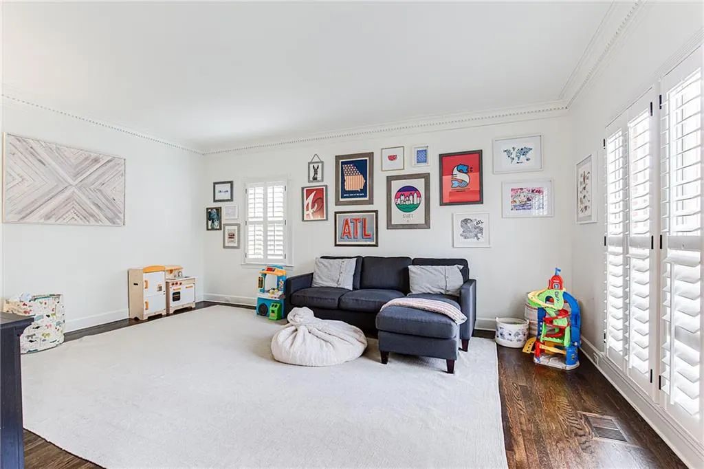 340 Stone Mill Trail, Sandy Springs, Georgia 30328, 4 Bedrooms Bedrooms, ,4 BathroomsBathrooms,Residential,Sold,340 Stone Mill Trail,7024026 340 Stone Mill Trail, Sandy Springs, Georgia 30328, 4 Bedrooms Bedrooms, ,4 BathroomsBathrooms,Residential,Sold,340 Stone Mill Trail,7024026