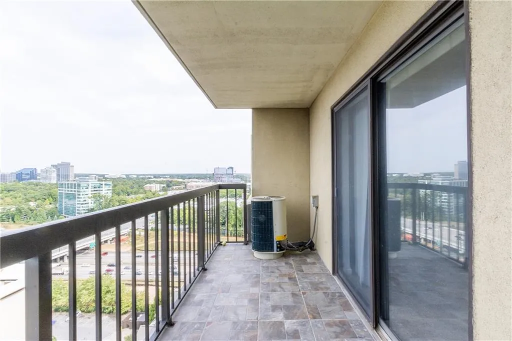 795 Hammond Drive Unit 2001, Atlanta, Georgia 30328, 2 Bedrooms Bedrooms, ,1 BathroomBathrooms,Residential,Sold,795 Hammond Drive Unit 2001,6091370