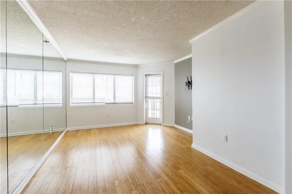 795 Hammond Drive Unit 2001, Atlanta, Georgia 30328, 2 Bedrooms Bedrooms, ,1 BathroomBathrooms,Residential,Sold,795 Hammond Drive Unit 2001,6091370