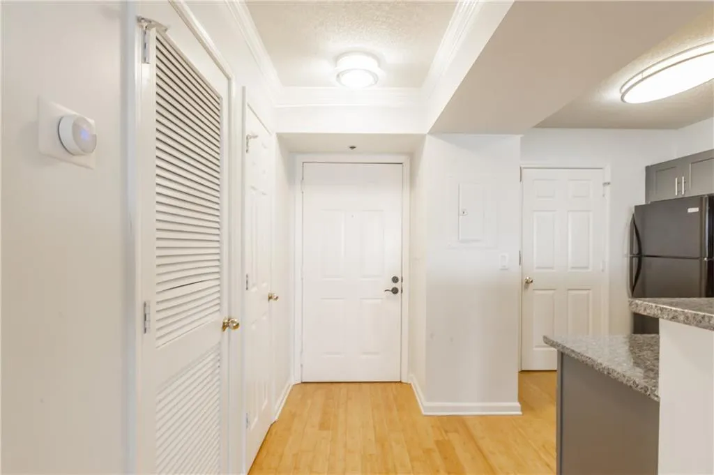 795 Hammond Drive Unit 2001, Atlanta, Georgia 30328, 2 Bedrooms Bedrooms, ,1 BathroomBathrooms,Residential,Sold,795 Hammond Drive Unit 2001,6091370