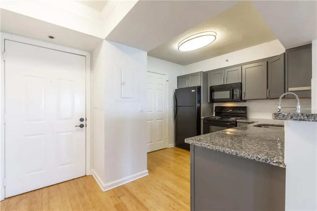 795 Hammond Drive Unit 2001, Atlanta, Georgia 30328, 2 Bedrooms Bedrooms, ,1 BathroomBathrooms,Residential,Sold,795 Hammond Drive Unit 2001,6091370
