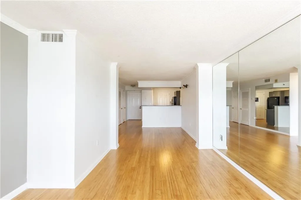 795 Hammond Drive Unit 2001, Atlanta, Georgia 30328, 2 Bedrooms Bedrooms, ,1 BathroomBathrooms,Residential,Sold,795 Hammond Drive Unit 2001,6091370