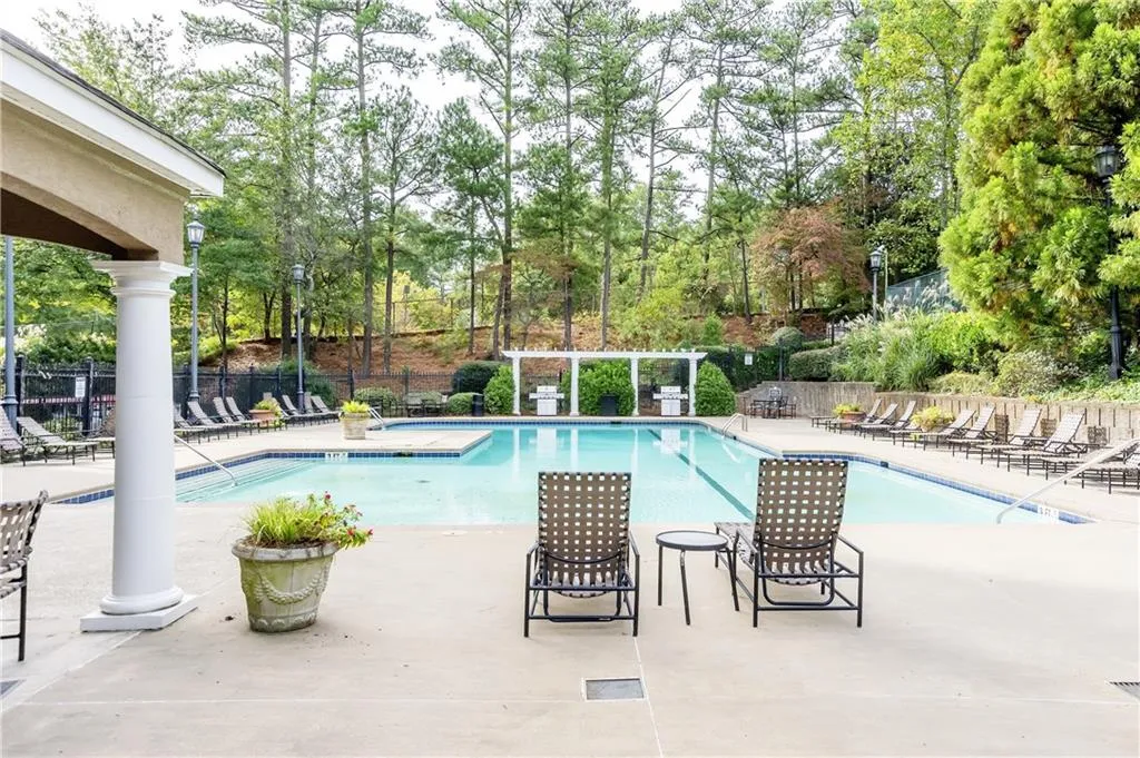 795 Hammond Drive Unit 2001, Atlanta, Georgia 30328, 2 Bedrooms Bedrooms, ,1 BathroomBathrooms,Residential,Sold,795 Hammond Drive Unit 2001,6091370
