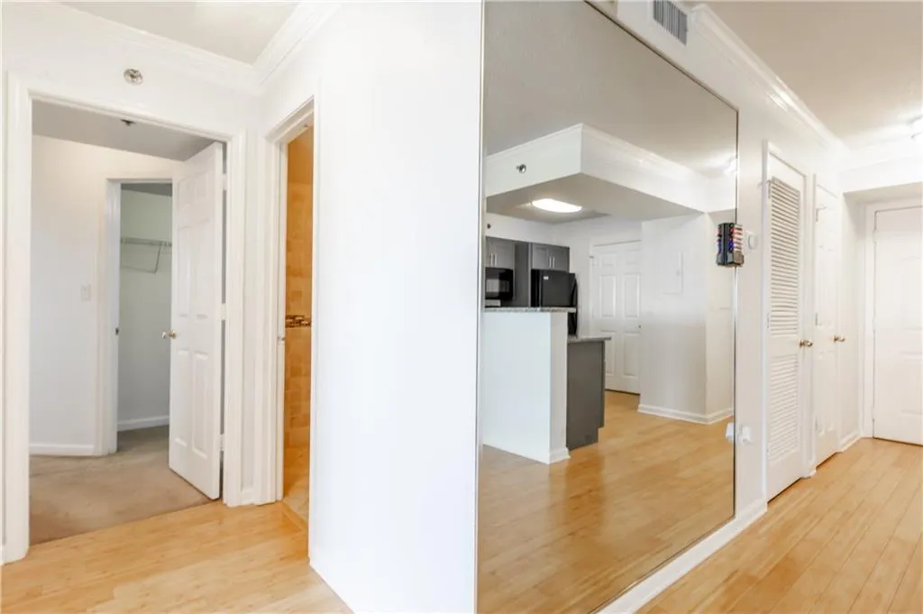 795 Hammond Drive Unit 2001, Atlanta, Georgia 30328, 2 Bedrooms Bedrooms, ,1 BathroomBathrooms,Residential,Sold,795 Hammond Drive Unit 2001,6091370