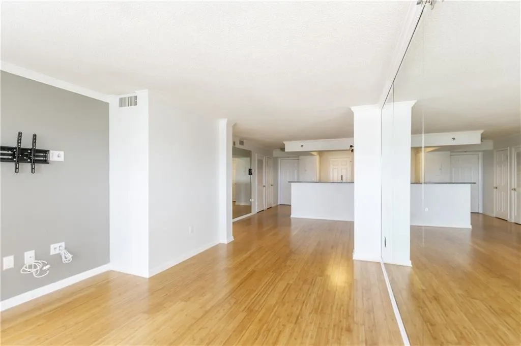 795 Hammond Drive Unit 2001, Atlanta, Georgia 30328, 2 Bedrooms Bedrooms, ,1 BathroomBathrooms,Residential,Sold,795 Hammond Drive Unit 2001,6091370