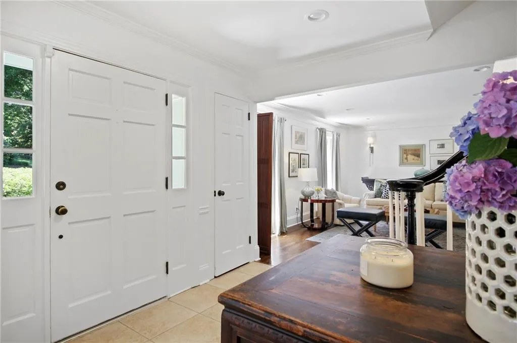 6135 Riverwood Drive, Atlanta, Georgia 30328, 4 Bedrooms Bedrooms, ,2 BathroomsBathrooms,Residential,Sold,6135 Riverwood Drive,6900128