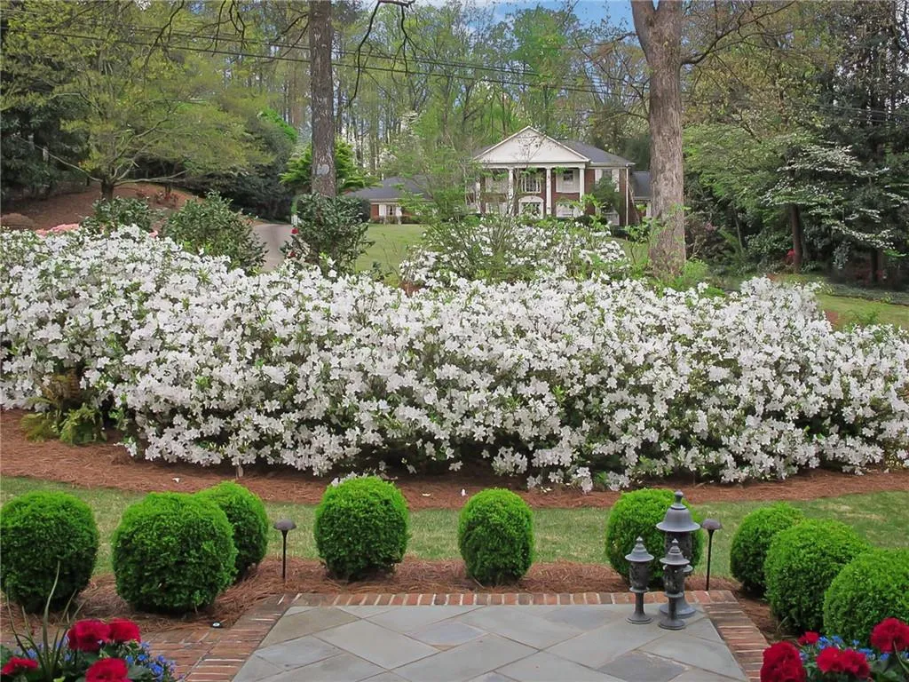 6135 Riverwood Drive, Atlanta, Georgia 30328, 4 Bedrooms Bedrooms, ,2 BathroomsBathrooms,Residential,Sold,6135 Riverwood Drive,6900128