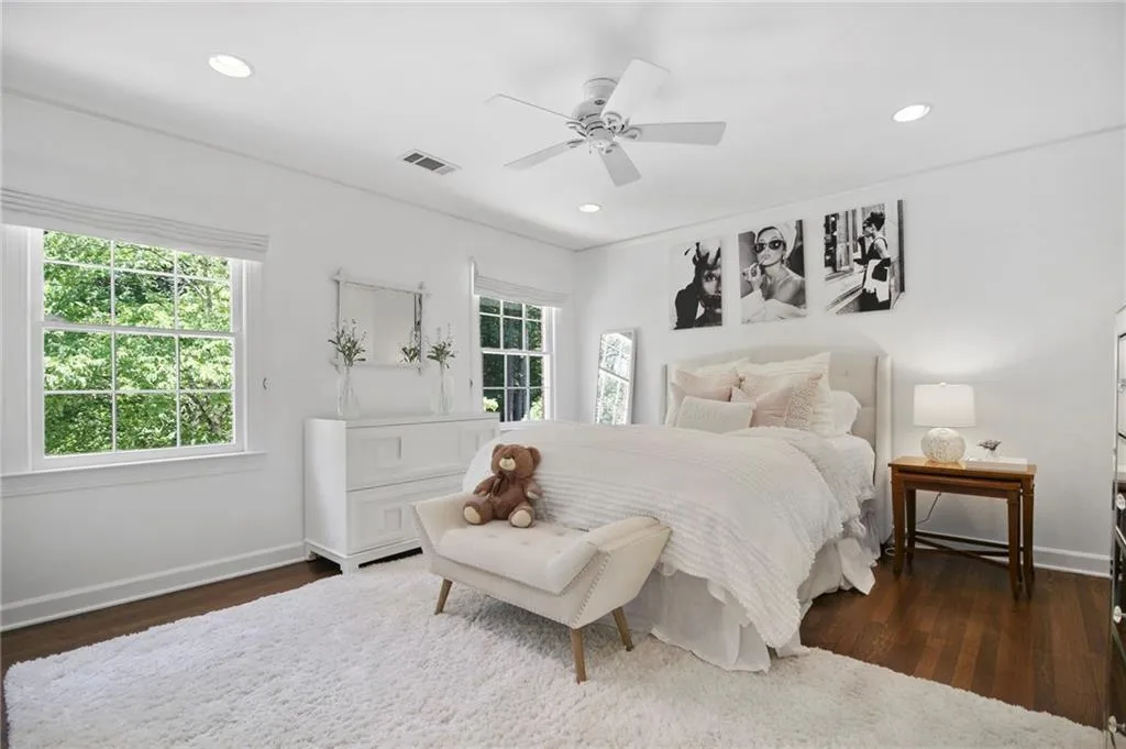 6135 Riverwood Drive, Atlanta, Georgia 30328, 4 Bedrooms Bedrooms, ,2 BathroomsBathrooms,Residential,Sold,6135 Riverwood Drive,6900128