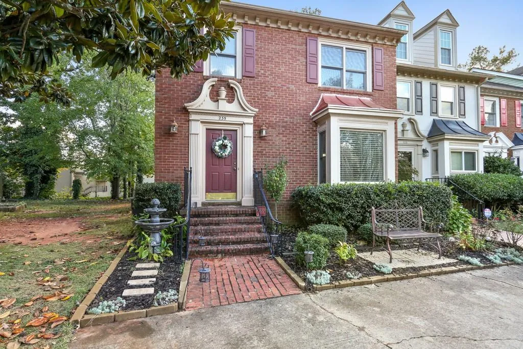 235 Brantley Road, Sandy Springs, Georgia 30350, 2 Bedrooms Bedrooms, ,2 BathroomsBathrooms,Residential,Sold,235 Brantley Road,5925836