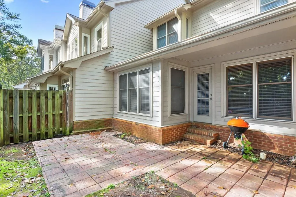 235 Brantley Road, Sandy Springs, Georgia 30350, 2 Bedrooms Bedrooms, ,2 BathroomsBathrooms,Residential,Sold,235 Brantley Road,5925836