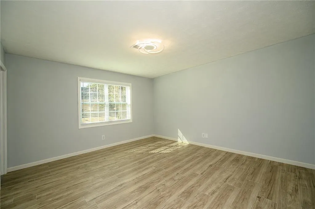 390 N River Parkway Unit E, Sandy Springs, Georgia 30350, 3 Bedrooms Bedrooms, ,2 BathroomsBathrooms,Residential,Sold,390 N River Parkway Unit E,7174803