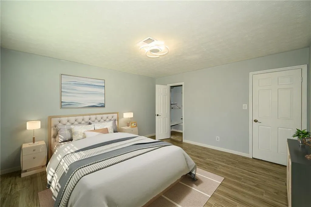 390 N River Parkway Unit E, Sandy Springs, Georgia 30350, 3 Bedrooms Bedrooms, ,2 BathroomsBathrooms,Residential,Sold,390 N River Parkway Unit E,7174803