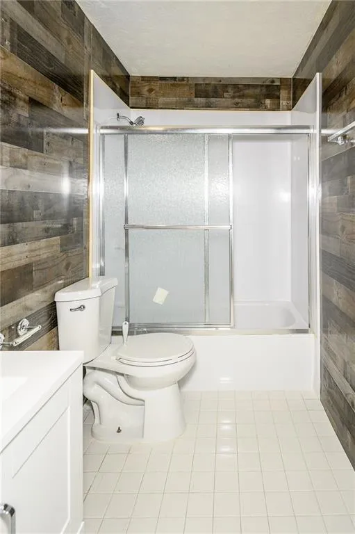 390 N River Parkway Unit E, Sandy Springs, Georgia 30350, 3 Bedrooms Bedrooms, ,2 BathroomsBathrooms,Residential,Sold,390 N River Parkway Unit E,7174803