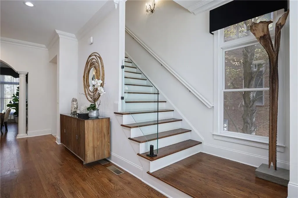 538 Sarabrook Place, Atlanta, Georgia 30342, 2 Bedrooms Bedrooms, ,3 BathroomsBathrooms,Residential,Sold,538 Sarabrook Place,7677175
