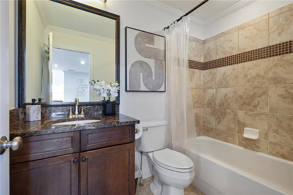 538 Sarabrook Place, Atlanta, Georgia 30342, 2 Bedrooms Bedrooms, ,3 BathroomsBathrooms,Residential,Sold,538 Sarabrook Place,7677175