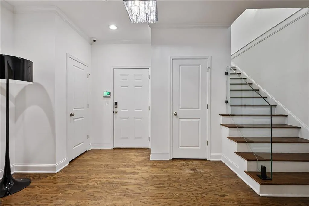 538 Sarabrook Place, Atlanta, Georgia 30342, 2 Bedrooms Bedrooms, ,3 BathroomsBathrooms,Residential,Sold,538 Sarabrook Place,7677175