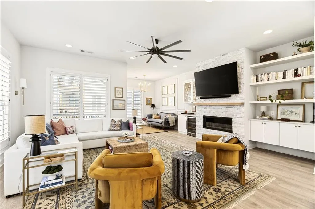 4342 Parkside Place, Atlanta, Georgia 30342, 3 Bedrooms Bedrooms, ,3 BathroomsBathrooms,Residential,Sold,4342 Parkside Place,7703881