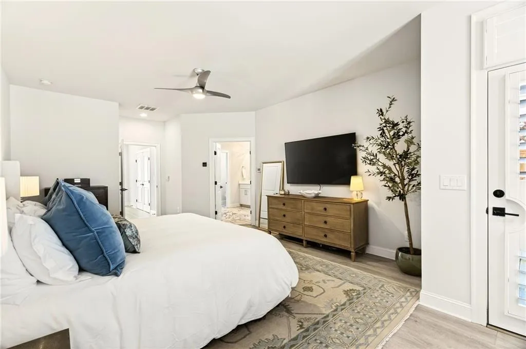 4342 Parkside Place, Atlanta, Georgia 30342, 3 Bedrooms Bedrooms, ,3 BathroomsBathrooms,Residential,Sold,4342 Parkside Place,7703881