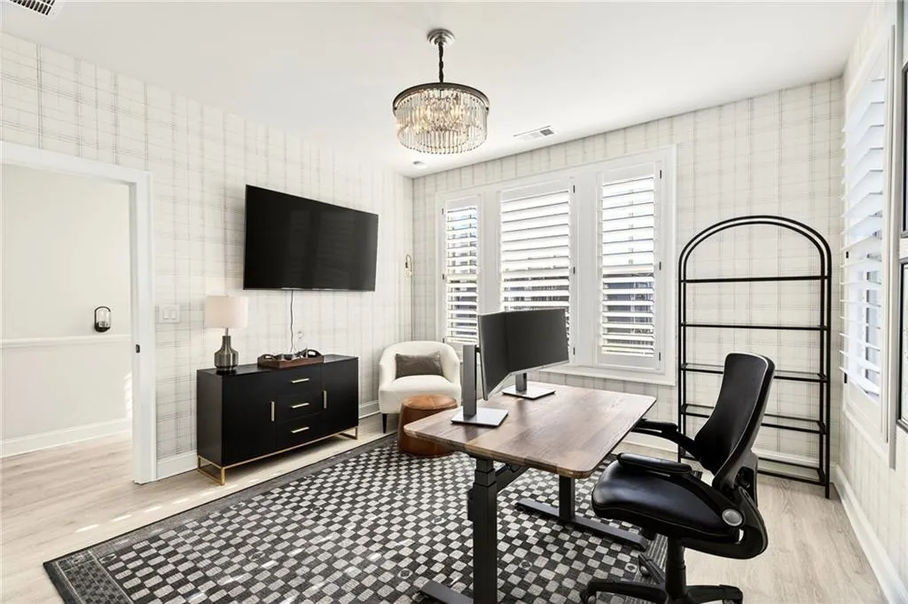 4342 Parkside Place, Atlanta, Georgia 30342, 3 Bedrooms Bedrooms, ,3 BathroomsBathrooms,Residential,Sold,4342 Parkside Place,7703881