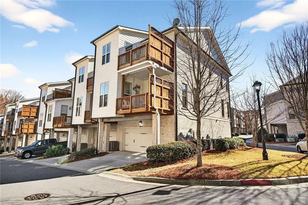 4342 Parkside Place, Atlanta, Georgia 30342, 3 Bedrooms Bedrooms, ,3 BathroomsBathrooms,Residential,Sold,4342 Parkside Place,7703881