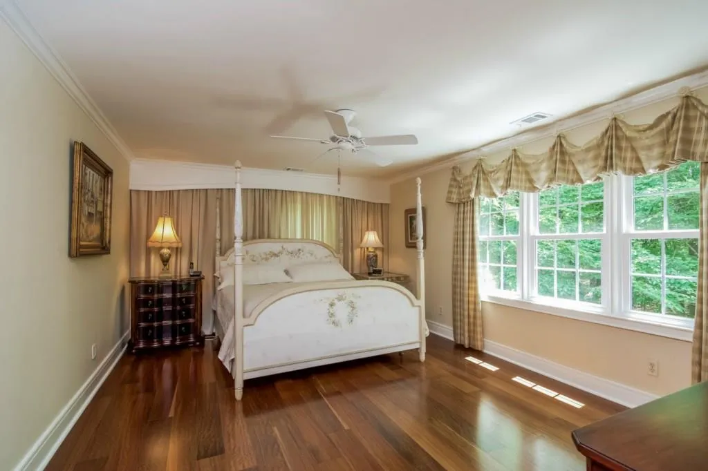 5045 Spruce Bluff Drive, Sandy Springs, Georgia 30350, 4 Bedrooms Bedrooms, ,3 BathroomsBathrooms,Residential,Sold,5045 Spruce Bluff Drive,5532737