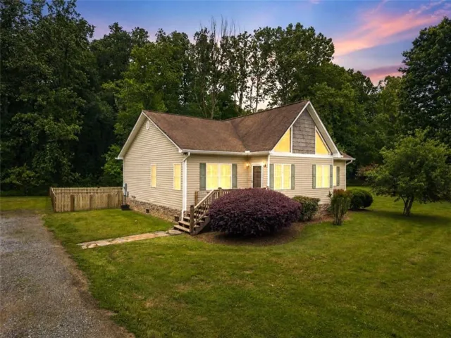 315 Cartecay River Run, Ellijay, Georgia 30536