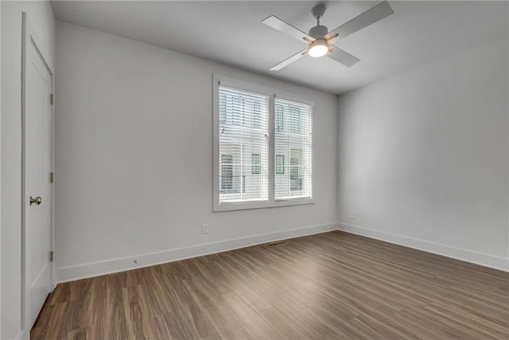 1273 Longreen Terrace Nw, Atlanta, Georgia 30318, 2 Bedrooms Bedrooms, 0 ,2 BathroomsBathrooms,Residential,For Sale,1273 Longreen Terrace Nw,7736390