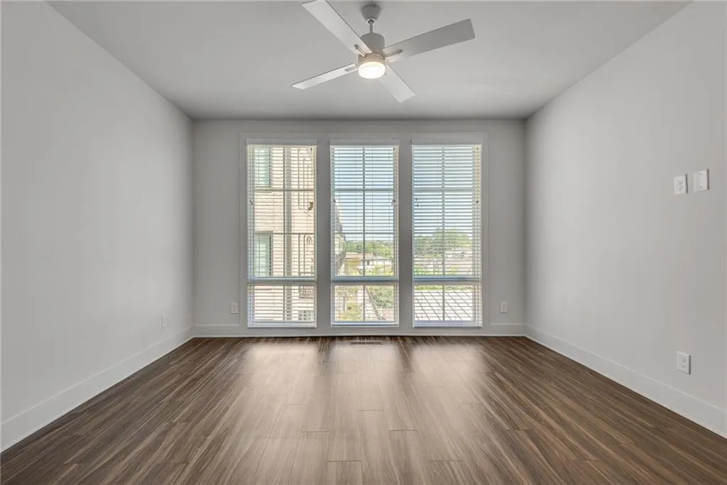 1273 Longreen Terrace Nw, Atlanta, Georgia 30318, 2 Bedrooms Bedrooms, 0 ,2 BathroomsBathrooms,Residential,For Sale,1273 Longreen Terrace Nw,7736390