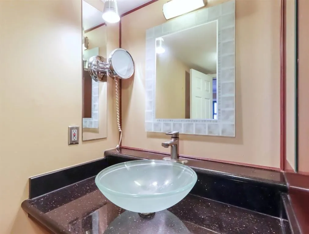 795 Hammond Drive Unit 805, Atlanta, Georgia 30328, 1 Bedroom Bedrooms, ,1 BathroomBathrooms,Residential,Sold,795 Hammond Drive Unit 805,6996082