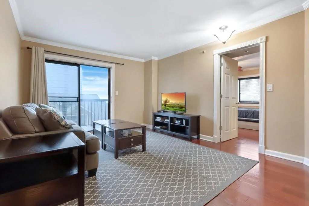 795 Hammond Drive Unit 805, Atlanta, Georgia 30328, 1 Bedroom Bedrooms, ,1 BathroomBathrooms,Residential,Sold,795 Hammond Drive Unit 805,6996082