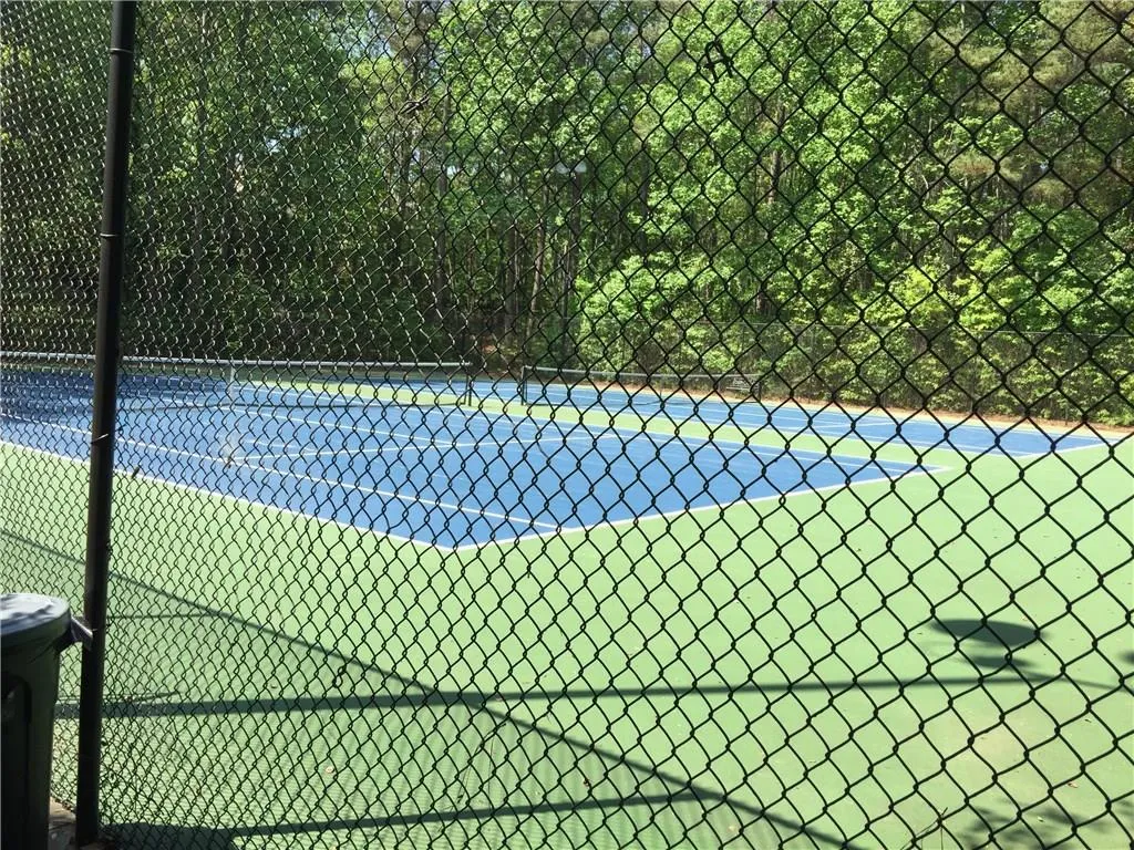 910 Woodcliff Drive Unit 910, Sandy Springs, Georgia 30350, 2 Bedrooms Bedrooms, ,2 BathroomsBathrooms,Residential,Sold,910 Woodcliff Drive Unit 910,5837420