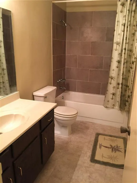 910 Woodcliff Drive Unit 910, Sandy Springs, Georgia 30350, 2 Bedrooms Bedrooms, ,2 BathroomsBathrooms,Residential,Sold,910 Woodcliff Drive Unit 910,5837420