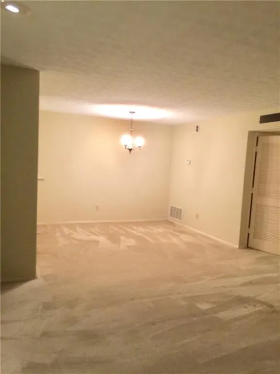 910 Woodcliff Drive Unit 910, Sandy Springs, Georgia 30350, 2 Bedrooms Bedrooms, ,2 BathroomsBathrooms,Residential,Sold,910 Woodcliff Drive Unit 910,5837420